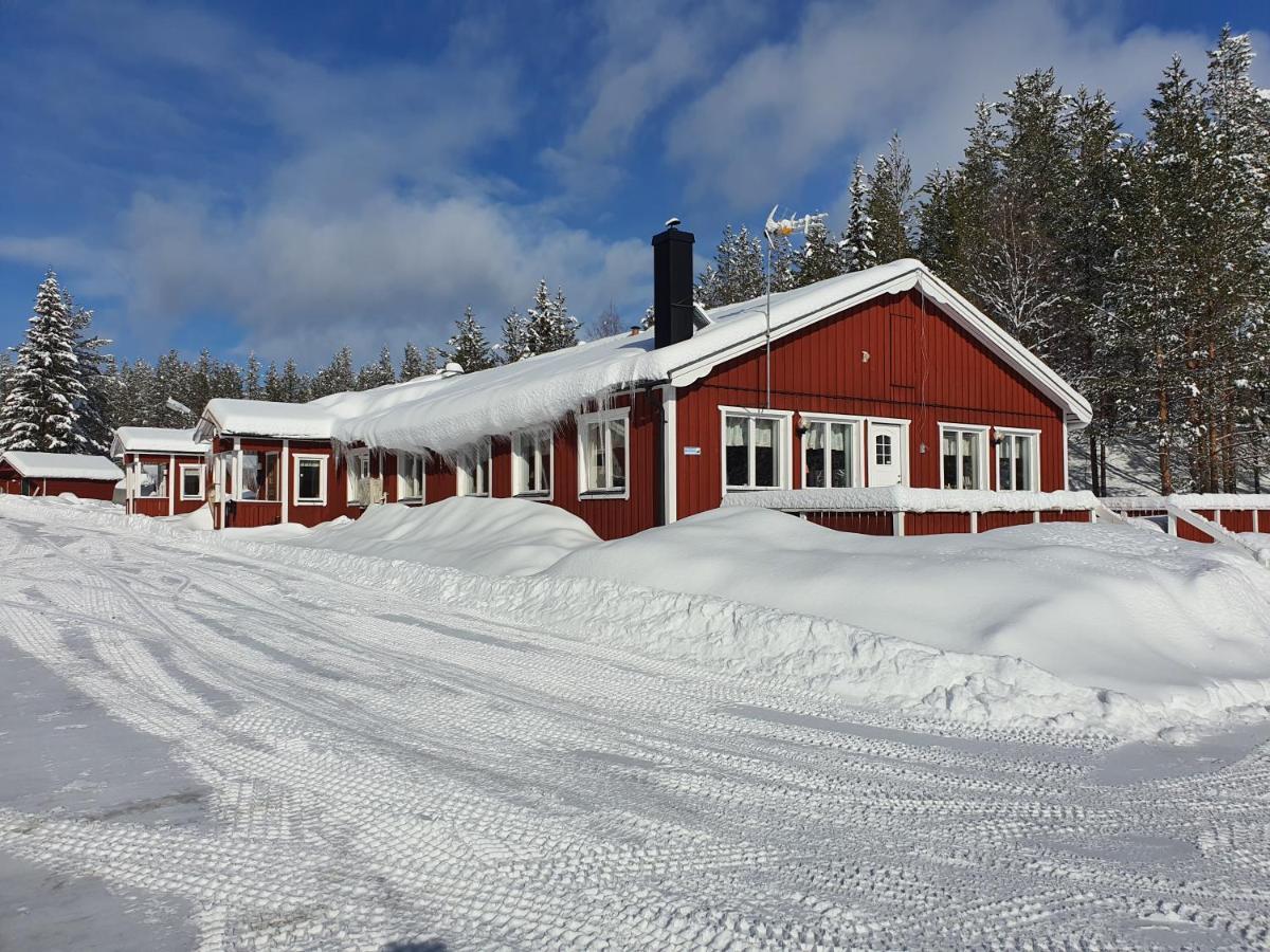 Fulufjaellsgarden Hostel Morkret Bagian luar foto