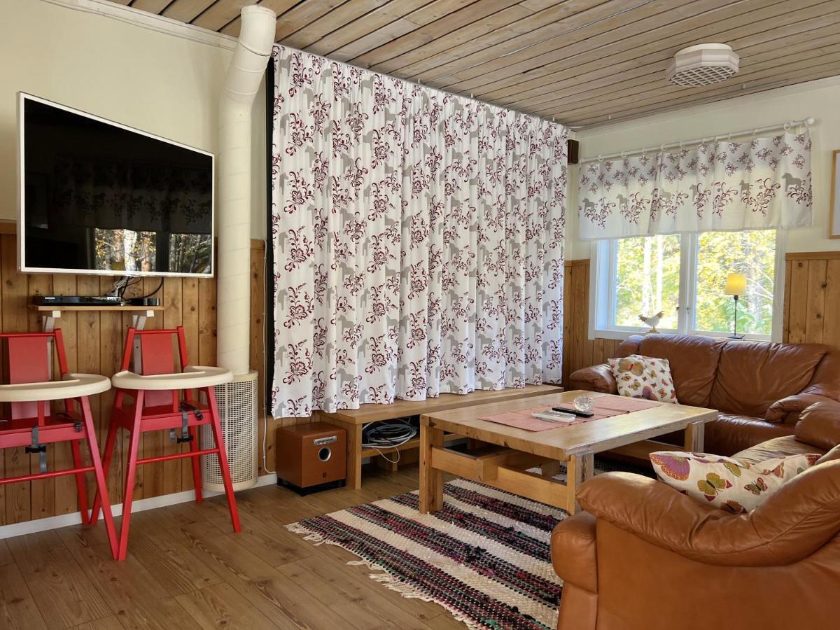 Fulufjaellsgarden Hostel Morkret Bagian luar foto