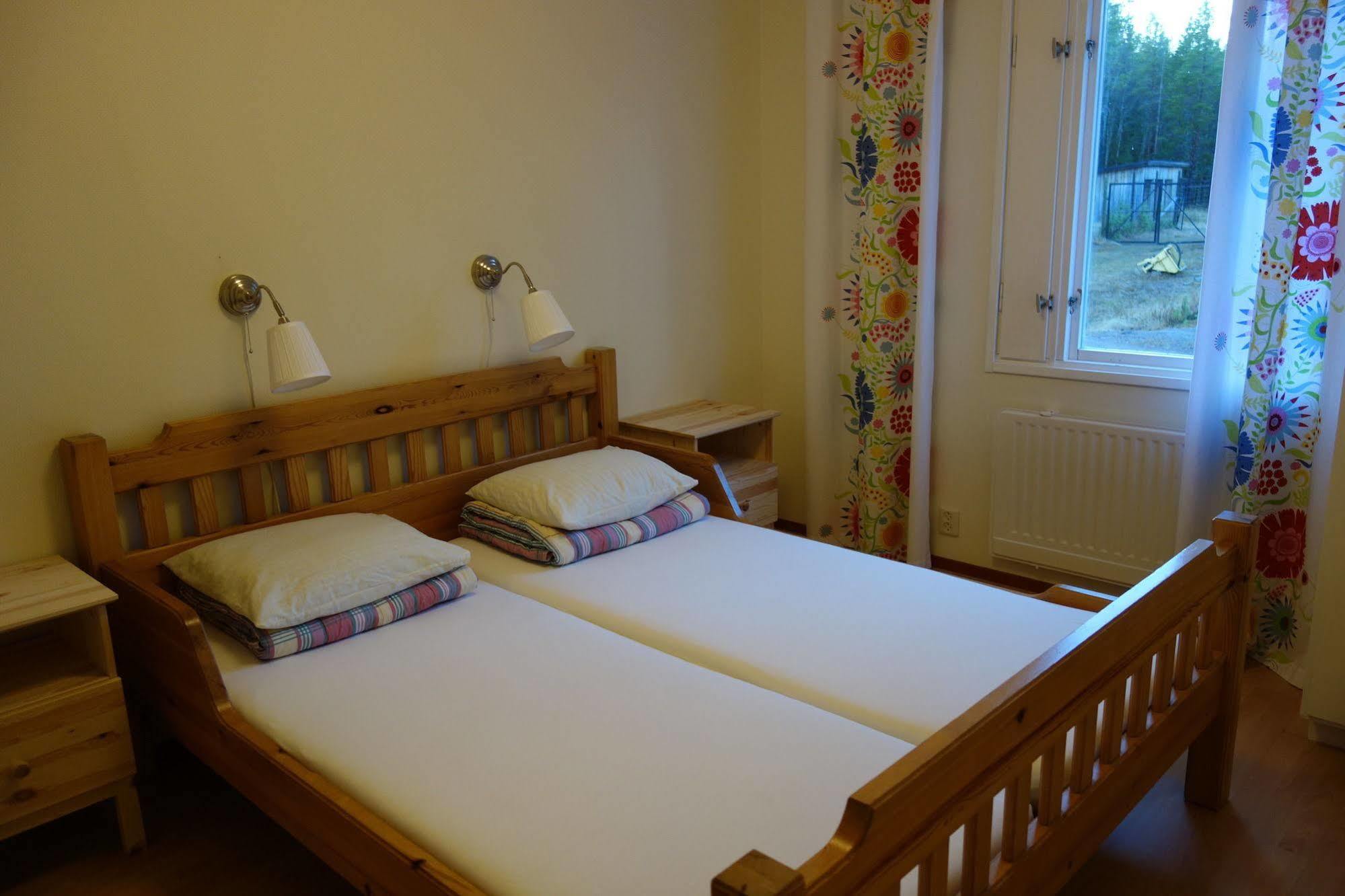 Fulufjaellsgarden Hostel Morkret Bagian luar foto